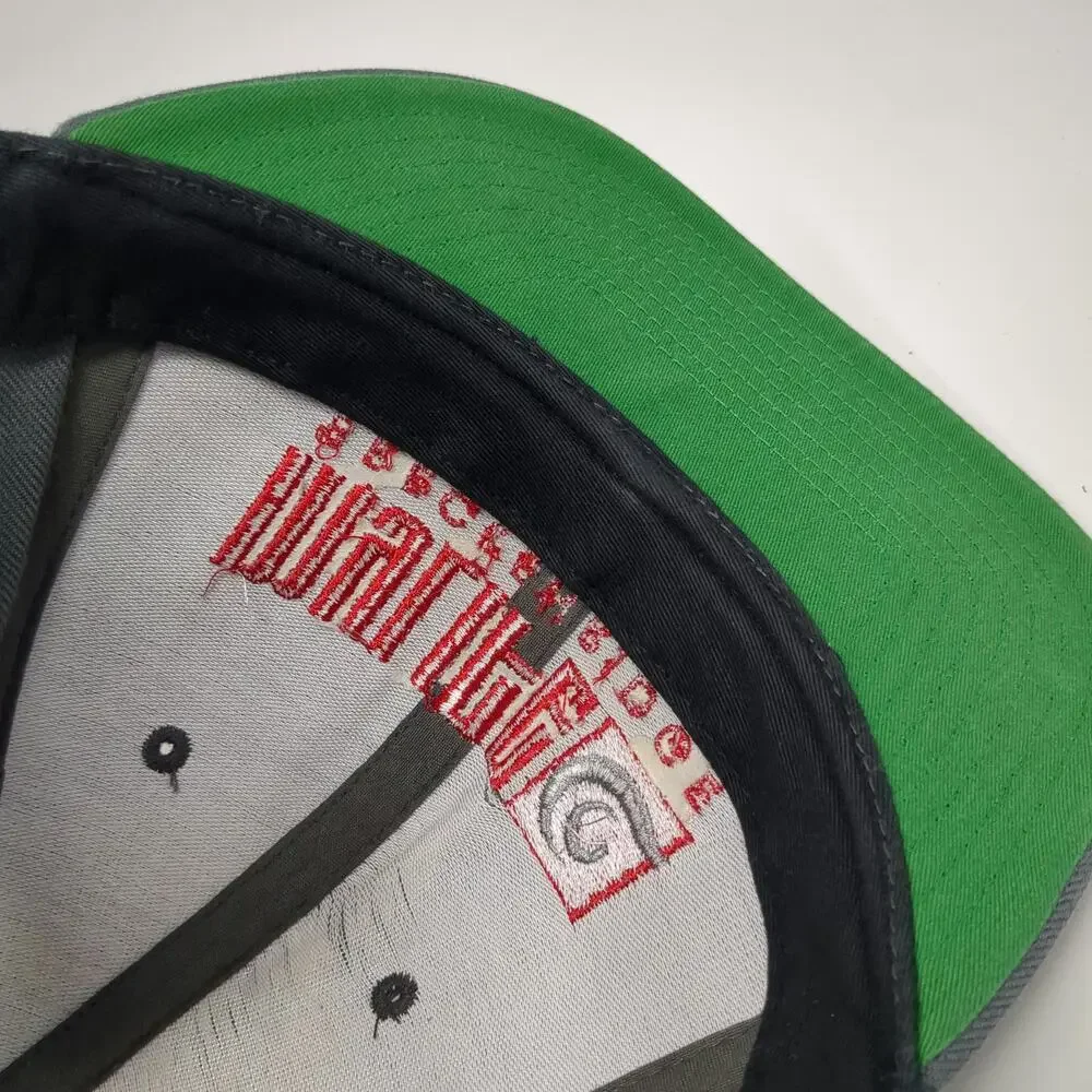 Yupoong snapback hat